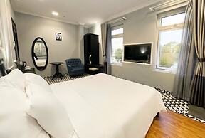 TTR Skypool View Hotel