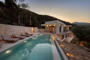 Villa Eptanisa in Sivota