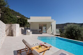 Villa Eptanisa in Sivota