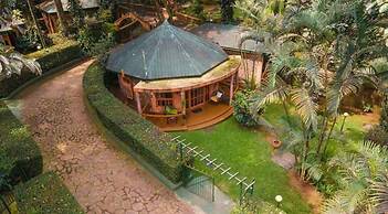 Country lake resort Garuga