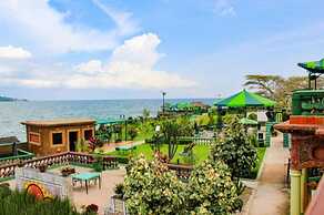 Country lake resort Garuga