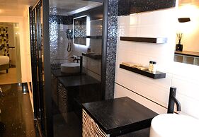 Home at Rome Luxury Navona Suites