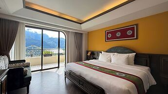 Fansipan View Hotel