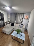 Enchanting Enfield Studio Free Parking