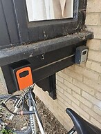 Enchanting Enfield Studio Free Parking