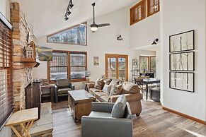 The Aerie 3 Bedroom Cabin by RedAwning