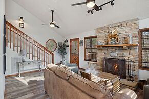 The Aerie 3 Bedroom Cabin by RedAwning