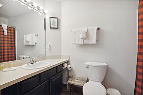 The Aerie 3 Bedroom Cabin by RedAwning