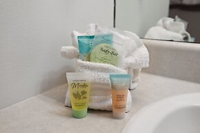 The Aerie 3 Bedroom Cabin by RedAwning