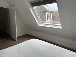 Apartment - Sleeps 4 & Free Parking