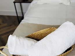 Birmingham City 2 Bedroom Apartment - Free Parking