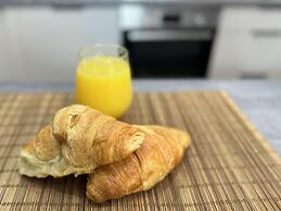 Birmingham City 2 Bedroom Apartment - Free Parking