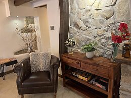 Luxury Dog-friendly 5 Star Cottage With Hot Tub