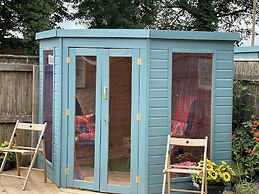 Luxury Dog-friendly 5 Star Cottage With Hot Tub