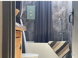 Beautiful Character Cottage - With Hot Tub