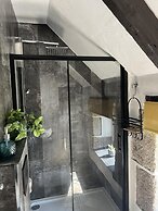 Beautiful Character Cottage - With Hot Tub