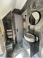 Beautiful Character Cottage - With Hot Tub