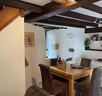 Beautiful Character Cottage - With Hot Tub