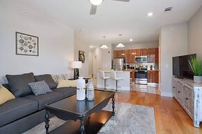 Luxurious Downtown Condo