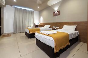 Aryaas Residency Nettoor