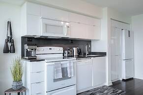 Toronto Lakeshore Bliss