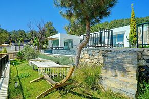 Earth 7 - PLANET LUXURY VILLAS