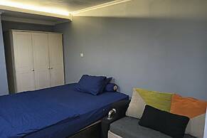 Gateway Cicadas Apartement by DBpro