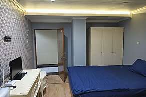 Gateway Cicadas Apartement by DBpro