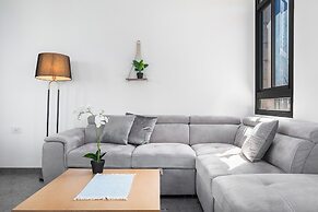 Tiberias Blue Panorama by Sea N' Rent