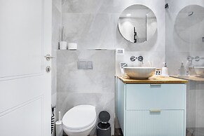 Tiberias Blue Panorama by Sea N' Rent