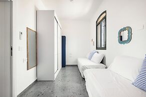 Tiberias Blue Panorama by Sea N' Rent