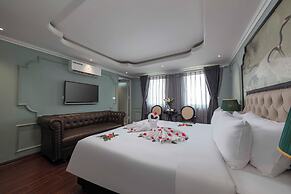 Madelise Central Grand Hotel