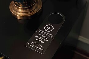 Madelise Central Grand Hotel