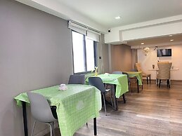 Baan Kun Mhor Hostel