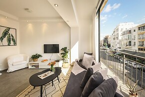 Charming 1BR Apt by Sea N' Rent