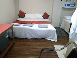 Hotel Medwin Kashi Dham