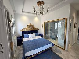 Luxurious Sea View With Private Beach in Gammarth Marsa