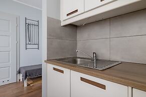 5th Floor Studio in Katowice by Renters