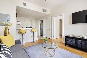 Elegant Condos in NOLA with Rooftop Pool