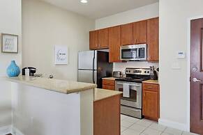 Elegant Condos in NOLA with Rooftop Pool