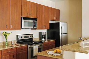 Elegant Condos in NOLA with Rooftop Pool