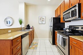 Elegant Condos in NOLA with Rooftop Pool