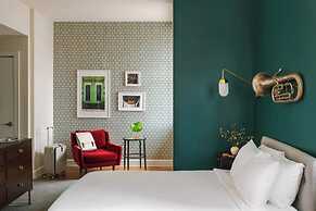 Elegant Condos in NOLA with Rooftop Pool