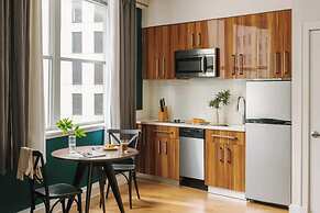 Elegant Condos in NOLA with Rooftop Pool