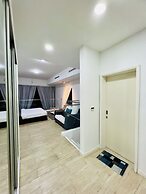 M city ampang KL by Rit