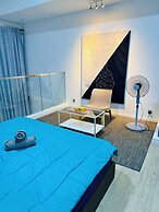 M city ampang KL by Rit