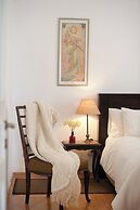 Bright and Charming 1BR Apt Near Shore