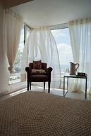 Bright and Charming 1BR Apt Near Shore