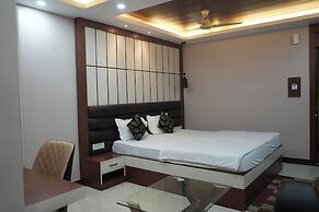 Hotel Holiday Saharsa