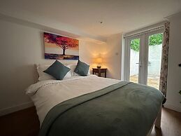 Upper Rock Brighton Guest House